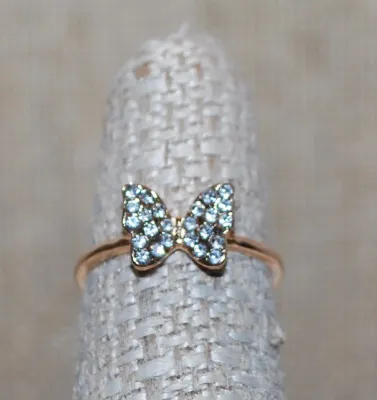 Size 5½ Delicate Clear Stones JEWELED BUTTERFLY RING on a Thin Gold Tone Band (1.2g)