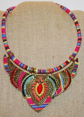 ***NEW SALE PRICE*** Gorgeous Colorful Tribal Style Necklace Size: 12" Neck Size & 3 Moveable Metal Accents 7" Across