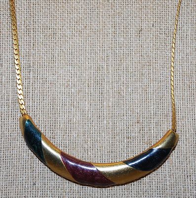 Red, Black & Gold CURVED BAR NECKLACE with Gold Tone Snake-Link Style Chain and Lobster Clasp 16" L