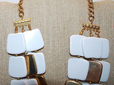 Showy Gold & White Colored TILE NECKLACE with Double Strand Holders on a Gold Tone Chain 18" L