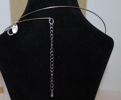 Stiff Wired JEWELED & TIGER STYLE NECKLACE with Oblong Disks on a Silver Tone Band 5" Diameter ADJUSTABLE