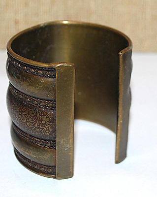 VINTAGE "BRASS-STYLE" CUFF BRACELET (2" Opening x 2") with Graphic Designs