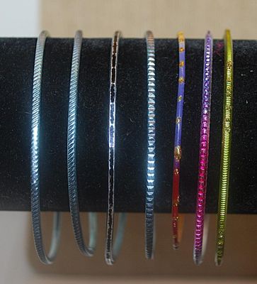 Collection of 7 Thin Multi-Color BANGLE BRACELETS (2½" Opening) in Blues, Greens, Reds and Black