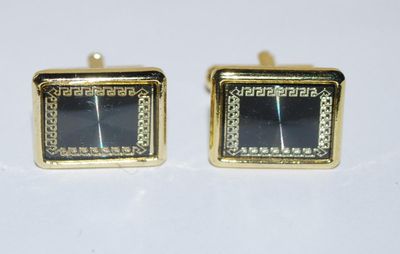 NEW CUFFLINKS SET with Black RECTANGLE Center & Gold Tone Surround on a Gold Tone Setting