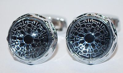 NEW CUFFLINKS SET with ROUND Shape and Silver-Tone Filagree-Style Center Design on a Silver Tone Setting