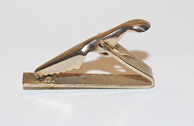 Vintage-Style Single Faux Pearl Men's/Boy's TIE CLASP (1⅛" L)