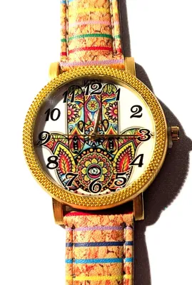 Sale Photo Thumbnail #392: "MULTICOLOR GRAPHIC DESIGN HAND" WATCH with BAND: (Multicolor STRIPED / Faux Leather 9") DIAL: (1½"  Colorful Graphic Design + ROUND) BATTERY: Button 20 mm  *EXTRA BATTERY INCL.*
ALL ITEMS SHIPPED FREE