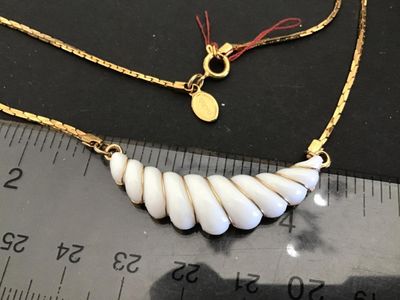 Vintage AVon Necklace