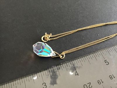 Beautiful Vintage Crystal Necklace with Chain