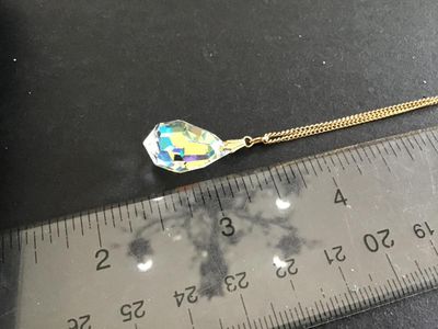 Beautiful Vintage Crystal Necklace with Chain