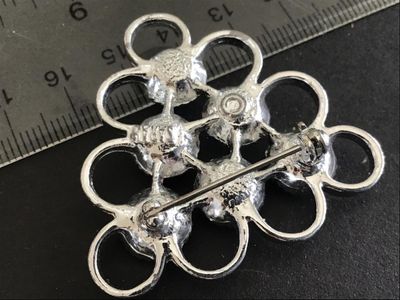 Sarah Coventry Vintage Brooch