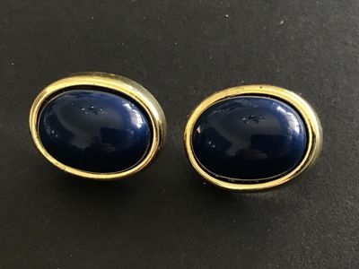 Vintage Clip on Earrings