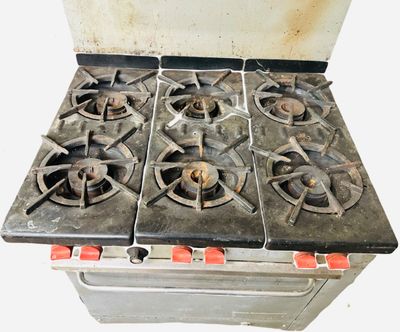 Franklin CHEF 6 Burner Gas Range with Full Size Oven