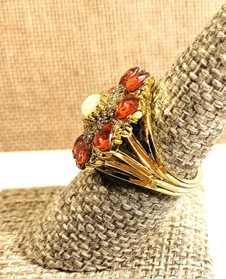 **New Arrival** Size 7¼ "FLOWER HEARTS" RING with 8 Light Red Colored Heart Shaped Stones, Center Iridescent Globe &...