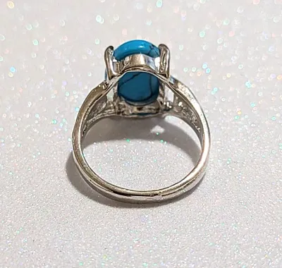 **NEW ARRIVAL** Size 7 BLUE "Crackled" Oval Cabochon 4-Prong Stone RING with a "CIRCLE in the MIDDLE" Band in a...