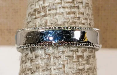 **New Arrival** Size 7¼ Light BLUE Main Transparent Stone RING with Jeweled Side Accents and Enameled Design on a Silver Tone Setting...