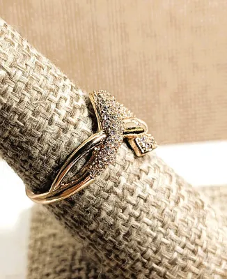 **New Arrival** Size 7¾ Bejeweled SNAKE RING with Tiny Clear Stones on a Thin Gold Tone Setting & Band (1.8g)