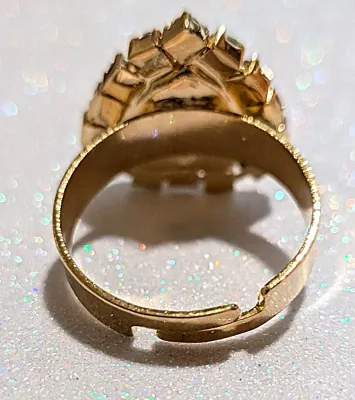 **NEW ARRIVAL** Size 8½ RED HEART RING with 14 Jeweled Clear Stones Surround 4-Prong on an ADJUSTABLE SPLIT BAND on a Gold Tone Setting...