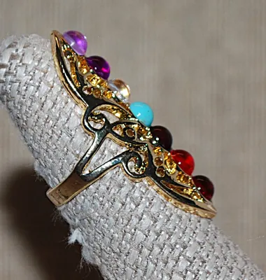 Size 6½ MULTICOLOR Half Globe BEADS Party RING on a Gold Tone Filagree Setting and Band (6.4g)