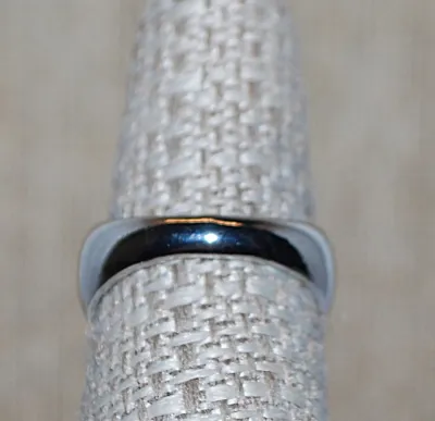 Size 7¼ Large Beveled PINK HEART Shaped Stone RING with Strong Solid SILVER Tone Band (6.0g)