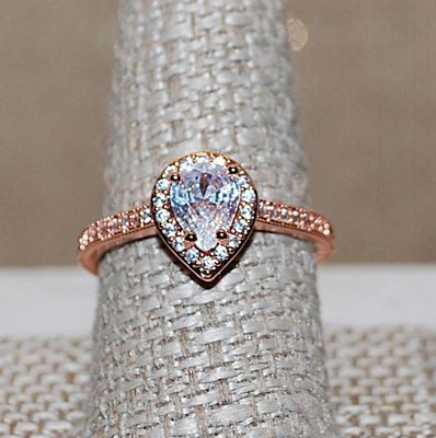 Size 7 Beautiful PEAR Shaped Clear MAIN STONE RING with Jeweled Pear Surround and Half-Band Side Accents on a ROSE GOLD Setting (2.7g)