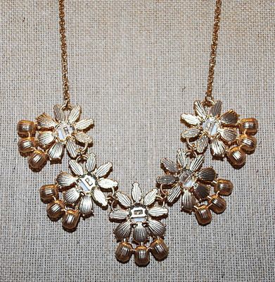 Cut Ceramic Beads 5-Petal Choker FLOWER NECKLACE in Pink, White & Green Colors on a "Brass" Tone Chain and Lobster Clasp...