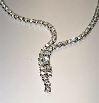 ***NEW SALE PRICE*** Beautiful Silver Tone Bejeweled NECKLACE (19" L) with Beveled Round Clear Stones and Lobster Clasp