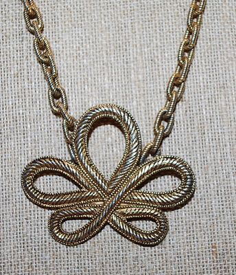 ***NEW SALE PRICE*** Ribbed Gold Tone "GLD" Brand BOWTIE NECKLACE/PENDANT COMBO (2¼" x 2") with Large TOGGLE Clasp...
