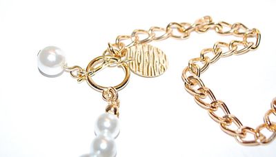 Combination Faux Pearls and Gold Tone Chain Links NECKLACE with Both TOGGLE and LOBSTER Clasps 16" L