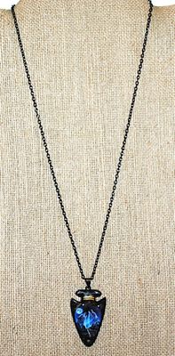 Enamel Style "3 WOLVES HOWLING at the MOON" NECKLACE on an Arrowhead Shaped Pendant, Black Necklace Chain and Black Lobster...