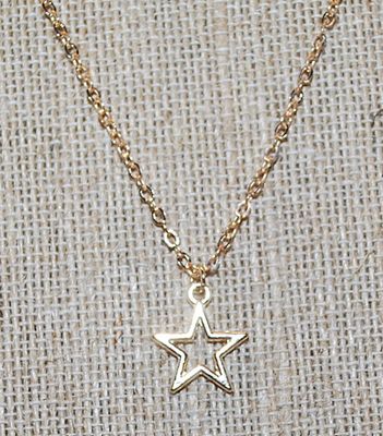 Delicate 5-Point STAR NECKLACE with Gold Tone Chain & Lobster Clasp 15" L