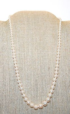 White Faux Reducing Size PEARLS NECKLACE with Gold Tone SNAP-Style Lobster Clasp