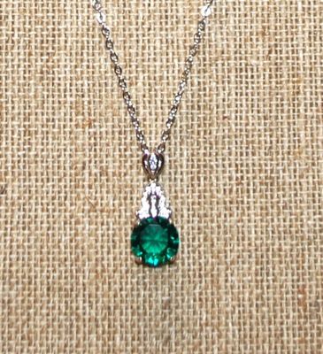 Round Green Stone & Clear Stones Crown Top PENDANT (¾" x ¼") on a Silver Tone Necklace Chain 18" L