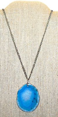 Large Oval Blue Sliced "MARBLE NECKLACE PENDANT (2" x 1½") with 2 Different Sides with Lobster Clasp on a Silver Tone...