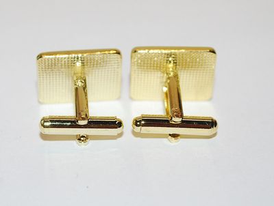 NEW CUFFLINKS SET with Red Swirls on Black Center RECTANGLE on a Gold Tone Setting
