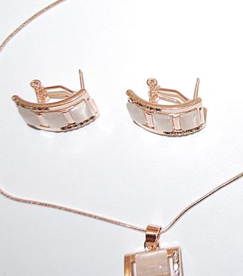 Beige Translucent Squares Combo PENDANT/ NECKLACE (18" L) & EARRINGS JEWELRY SET with a Bejeweled Setting, Lobster Clasp +...