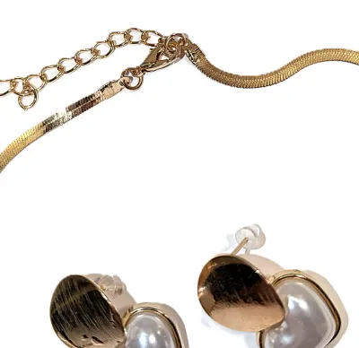 "WHITE HEART & DISK" JEWELRY SET with NECKLACE (14" L + GOLD Tone "Snake" Chain/Lobster Clasp) and MATCHING...