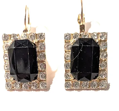 NEW ARRIVAL *** BLACK Beveled Rectangle Stones JEWELRY SET with Choker NECKLACE (15" L +PENDANT+ Single BLACK Stone, Surround, Gold...