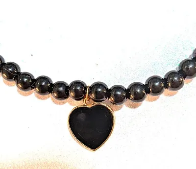 ALL BLACK HEART BEADED NECKLACE & BRACELET JEWELRY SET with NECKLACE (15" L + Single Heart, Black Beads Chain/Gold Tone Lobster...