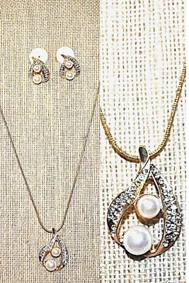 Bejeweled DOUBLE FAUX PEARLS JEWELRY SET with NECKLACE (16" L Pendant Combo + Jeweled Swirl Surround + ROPE Gold Tone Chain/Lobster...