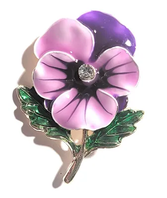 **NEW ARRIVAL** PURPLE & LAVENDER FLOWER BROOCH (1¾" x 1¼") with Green Leaves on a Gold Tone Setting