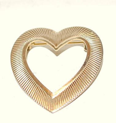 Light Gold Colored Brushed HEART PIN (1¼" x (1¼")