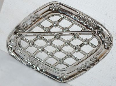 Trapezoid Shaped Silver Colored GRILL BROOCH (2¼" x 1¾") on a Silver Tone Setting