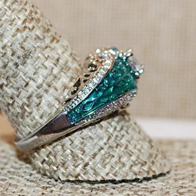 Size 8 Marked .925 "Puffy" AQUAMARINE Party Ring with a Single Main Clear Round Stone on a Silver Band (6.4g)