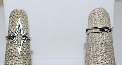 Size 4 Collection of 2 Rough Cut Silver Tone RINGS - Spikes with 8 Stones and Criss-Cross with Charcoal Style Stone (2.7g)