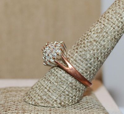 Size 9 Beautiful Bejeweled Rose Gold PARTY RING with Rose Gold "Points" on a Rose Gold Band (5.4g)