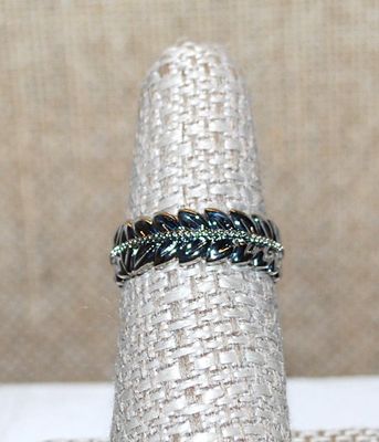 Size 7 Marked .925 Infinity Style SILVER RING with PALM FROND Design on a SILVER Band (4.3g)