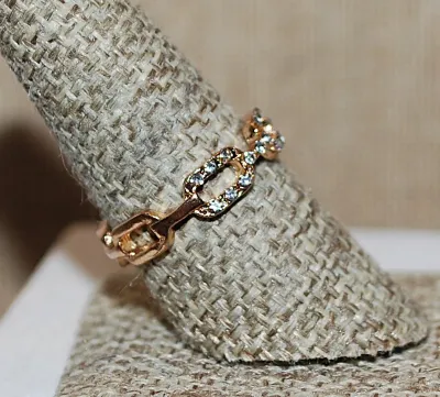 Size 8¾ Six Horizontal LOOPS RING with 3 Jeweled Loops on a Gold Tone Band (1.9g)
