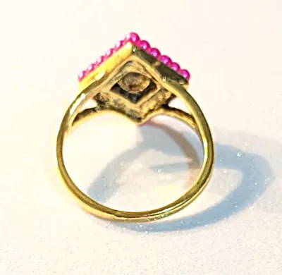 **NEW ARRIVAL** SIZE 9 This RING has 4 White Globes Center and is Surrounded by Magenta Colored Globes. Design Extends to the Shoulders...