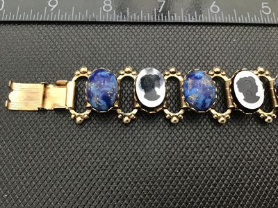 Vintage Gold Tone Faux Lapis & Cameo Panel Link Bracelet